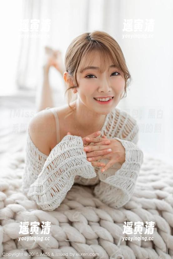IMiss爱蜜社-雪儿Cier IMiss爱蜜社 - 雪儿Cier的新图包,黑白系即将更新,是时候给那些五彩斑斓的照片放个假!