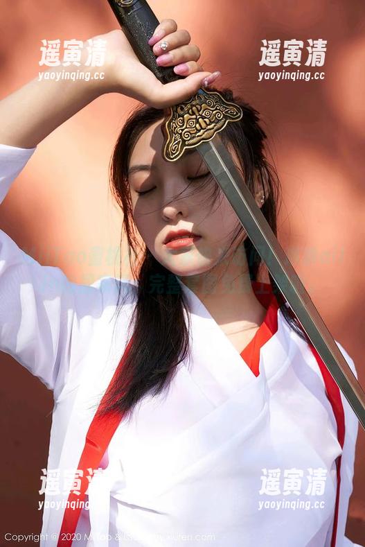 MiiTao蜜桃社 - 大家快来访问！琳琳ailin的居家风，完整套图免费上架啦。
