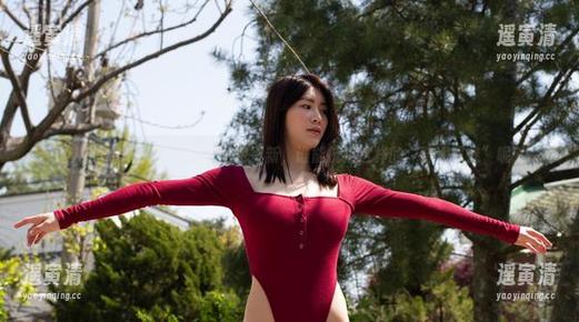 迷人的Min.E(민이)女友图包更新，谁能抗拒这样的“普通邪魅”呢？