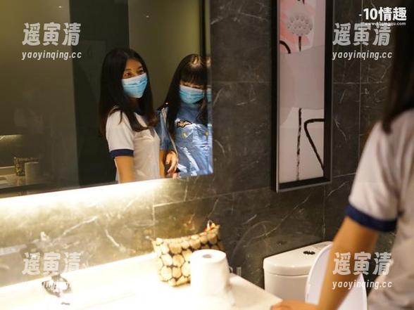 ROSI口罩 ROSI出品,空姐制服套,高清到想为他们点一份小食。