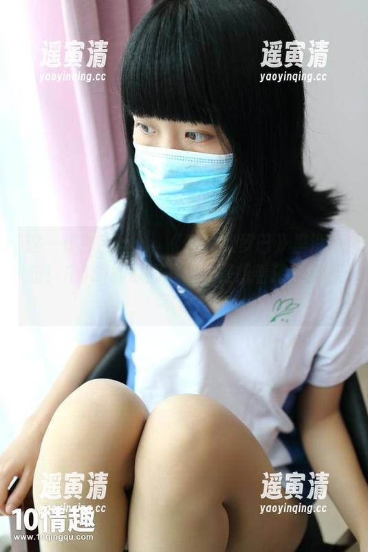 ROSI口罩 这一双白色丝袜,《玫瑰欧罗巴》里没见过!ROSI的原图下载,是想看还是狠心不看?