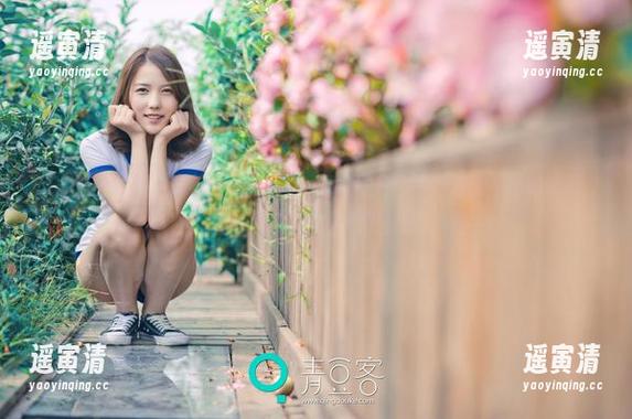 TGOD推女神 - 岑苑之barbiebaby黑白套图，波澜不惊的美丽，估计也只能让人默默赞叹