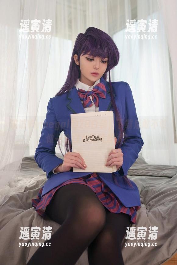 Vinnegal 试试Vinnegal的2B白装,下载后敢不敢做一个白色的风景线?
