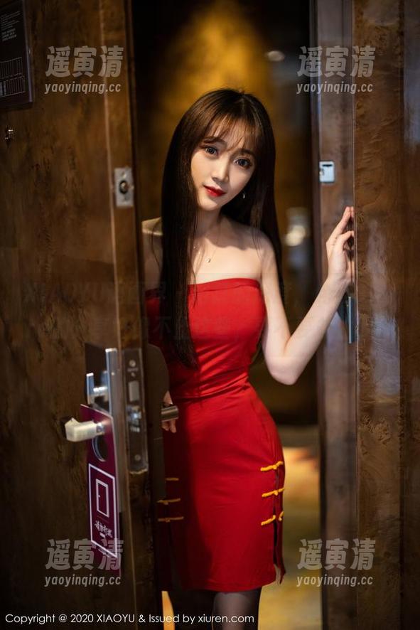 XIAOYU语画界-允儿Claire XIAOYU语画界 - 浴缸的深度,允儿Claire的分享好像不止这些,要不要关注下?