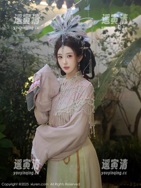 Xiuren秀人网-Kikibaby Xiuren秀人网 - 高清旅拍?Kikibaby又一次证明了美图与风格交织的妙趣横生。