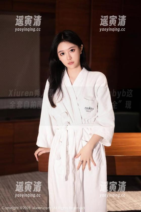 Xiuren秀人网-小乔babyb Xiuren秀人网 - 我的天,小乔babyb这全套自拍图集,简直是“POSE大全”现场教学!