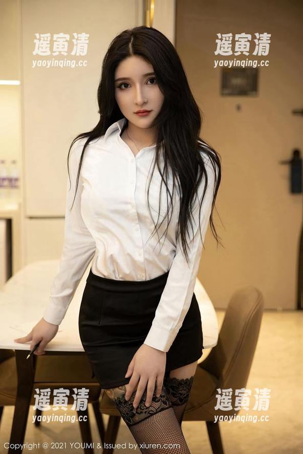 YouMi尤蜜荟-尤妮丝Egg YouMi尤蜜荟 - 今天的心情和天台上的尤妮丝Egg一样,私房美图聊聊吧?
