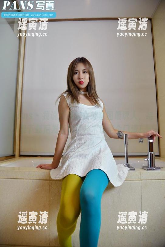 pans-折折 pans - 我说折折的女神套图最诱人,结果下载后发现拍照技术也是个门道!
