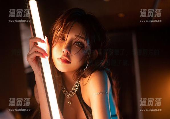 于芷晴 微密圈 - 一不小心被于芷晴的睡衣写真萌晕了,当看图片的时候,有点在沙发上真正想闭眼了呢...
