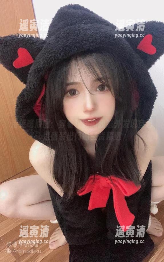倦倦喵 倦倦喵原图:穿着汉服的我意外发现自己是盛装出门的二货精选