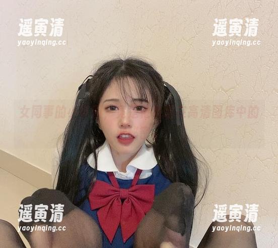 倦倦喵 女同事的小花园,竟是倦倦喵在高清图库中的小秘密。