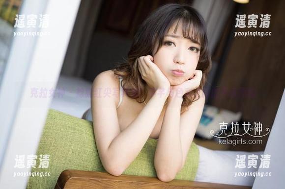 克拉女神-芊芊 克拉女神 - 捻脚红尖写真集:芊芊与色彩之间的不言而喻