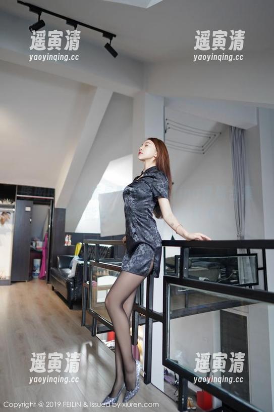 嗲囡囡 - 材质是黑色的Celina青妍合集，能不能猜到接下来的色彩呢？