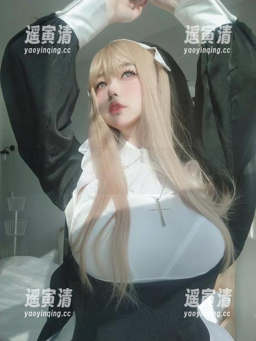 女主K 网袜是套路?女主K的cos不怕被戳破的那种!