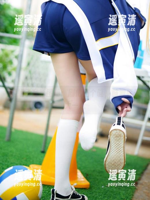 嫣嫣子 嫣嫣子写真图册:剧情是个谜,脑洞要开大一点
