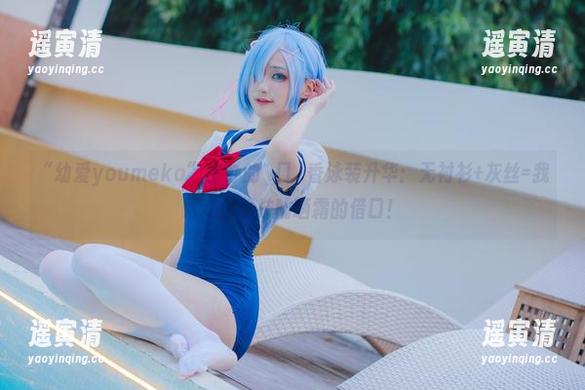 幼爱youmeko “幼爱youmeko”主办的樋口円香泳装升华:无衬衫+灰丝=我帮助你涂抹防晒霜的借口!