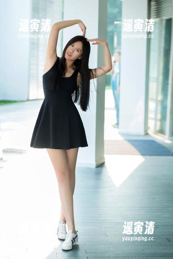 推女郎-赵惟依 推女郎 - 光影全在运动中消散?看赵惟依如何不圣光打造她的套图!