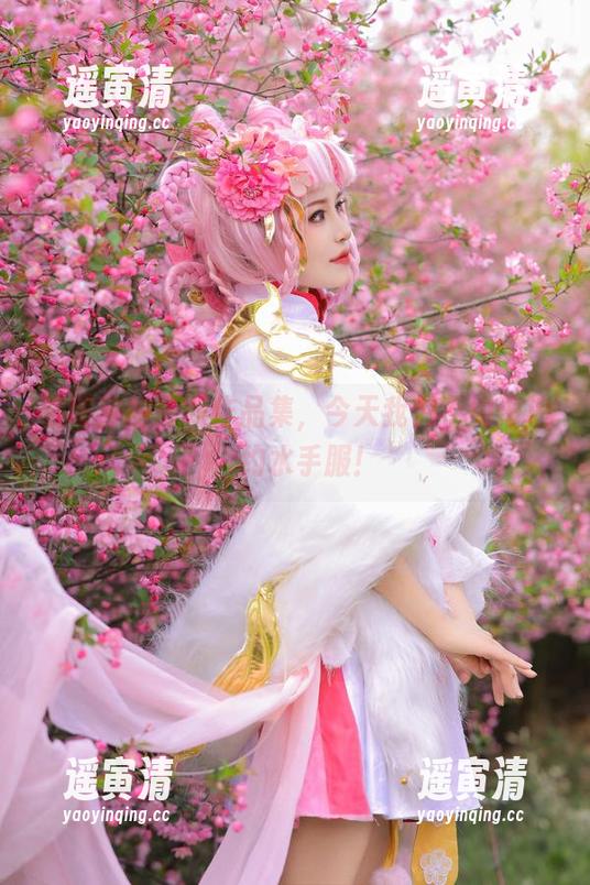 桃暖酱的最新作品集，今天我们不约海浪，约水手服！