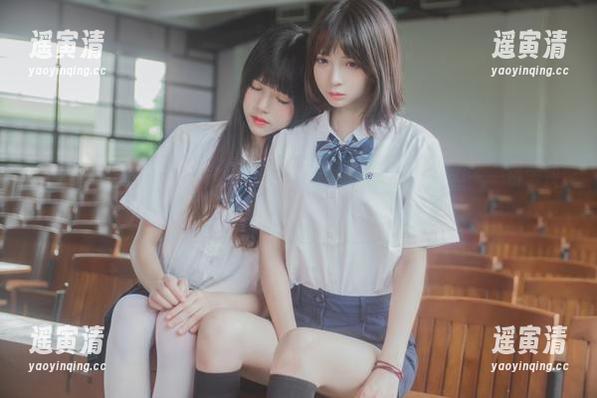 桜桃喵 在没有海的地方,桜桃喵把蓝白水手服穿得那么有趣——资源快来咕噜咕噜!