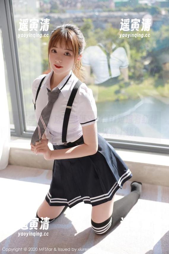 模范学院 - 这位思淇Sukiiii难道有红裙情节？最新套图继续火热上线！