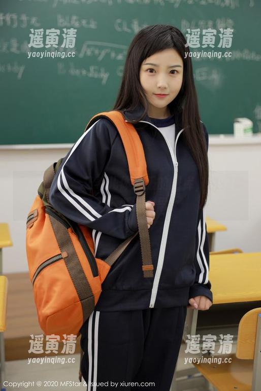 模范学院-艾希儿 模范学院 - 艾希儿体操服的图库,怕是隐藏了不少小心思。