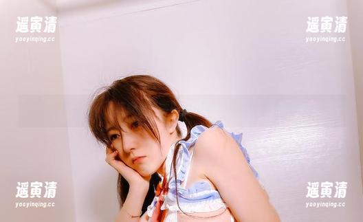 樱晚gigi 女友系列:下班路上的樱晚gigi和几只正在思考的草鞋