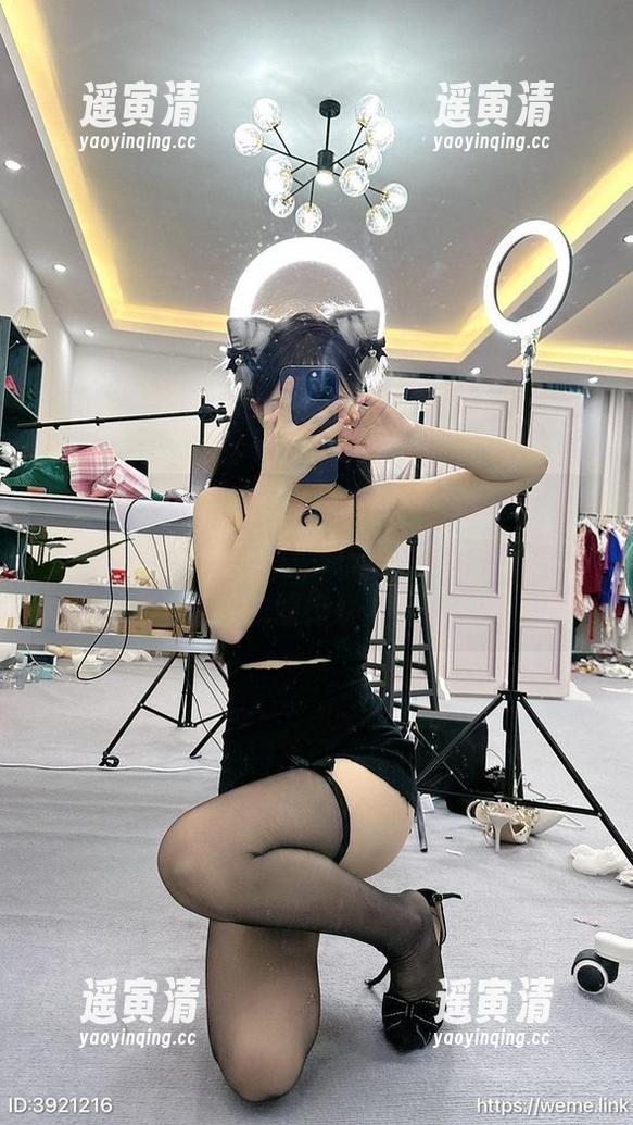 微密圈 - 一探究竟，汲取汤圆可甜了的私房和服图集灵感：“有一种悸动，来自于意外的服饰碰撞！”