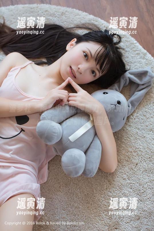 波萝社-Monkey_小潘鼠 波萝社 - 图集中的校服魔力,Monkey_小潘鼠为你解锁校园风。