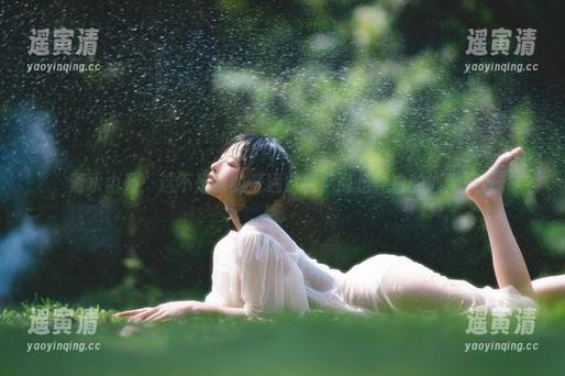 清水由乃 清水由乃:这不是你的普通定制,而是纯白的心灵风暴