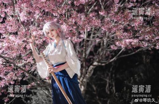 清青琴玖 将清青琴玖的女神写真合集放大,细节满满,让人心痒。