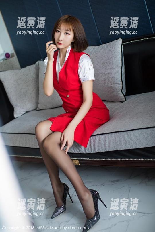 爱蜜社-乐乐Mango 爱蜜社 - 可别小看乐乐Mango的水手服,在线资源都乐翻了!