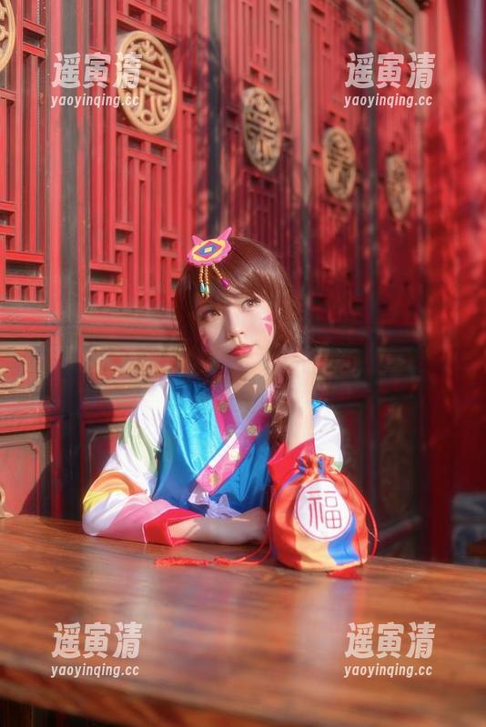 下载白易子教主的妖狐×仆SS，让你的电脑也来一次小小的冒险！