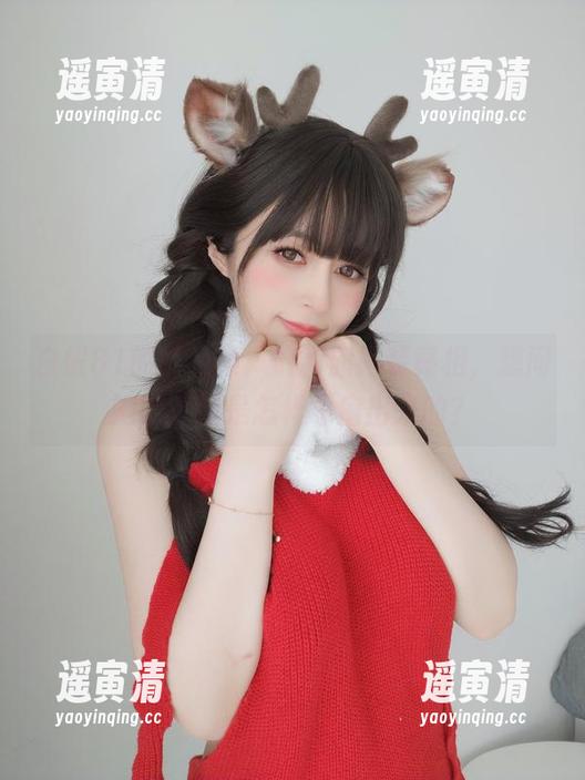 白银81的图片集：最新旗袍装亮相，想问她的选择是怎样琢磨出来的？