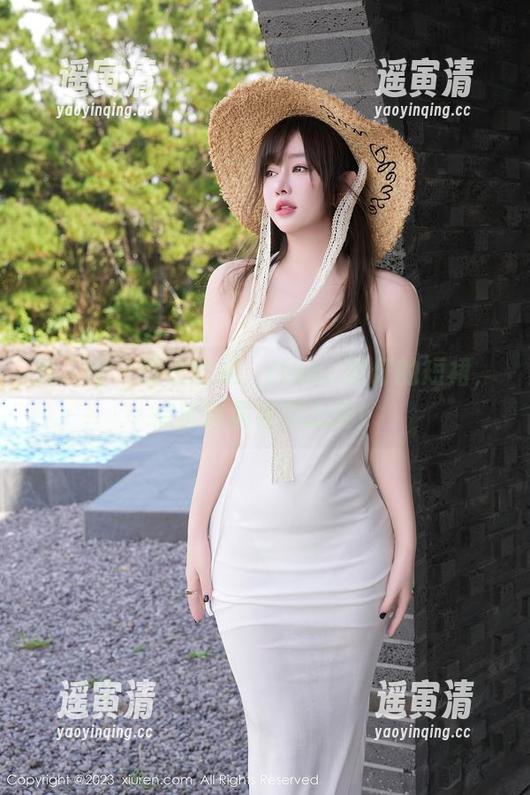 秀人网-tina_甜仔 秀人网 - 露出的腿,tina_甜仔的短裙,点赞这届看的态度!