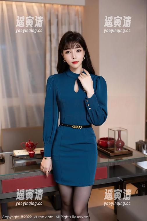 秀人网-养乐多Doll 秀人网 - 精选作品:养乐多Doll的婚纱,是否可以一路喝起来?