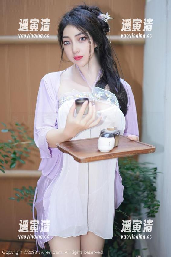 秀人网-外科TEL 秀人网 - 外科TEL的肉丝图包,三个步骤,下载、欣赏、流口水。
