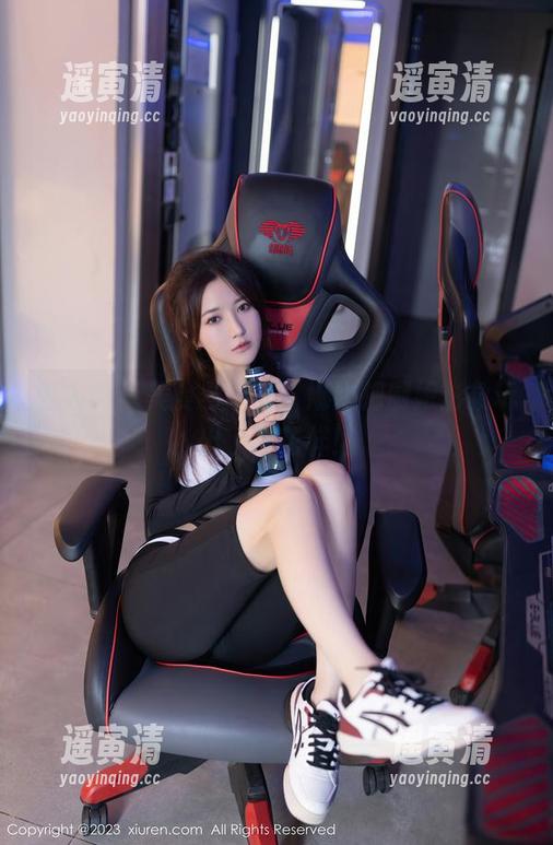 秀人网-娜比 秀人网 - 美食与摄影,娜比把厨娘形象玩出了新花样!