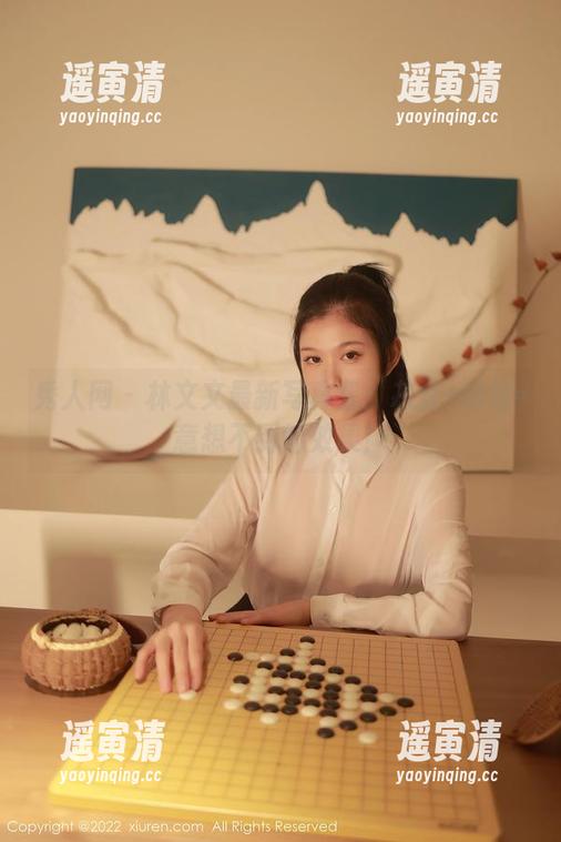 秀人网-林文文 秀人网 - 林文文最新写真集:灰丝+搞怪=意想不到的效果!