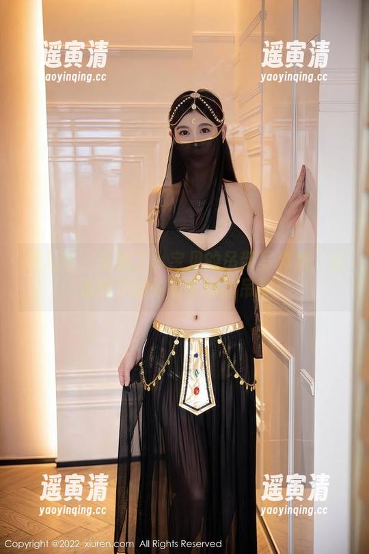 秀人网-王俪丁小宝贝 秀人网 - 王俪丁小宝贝的吊带写真集:这是我见过的最会穿的吊带!