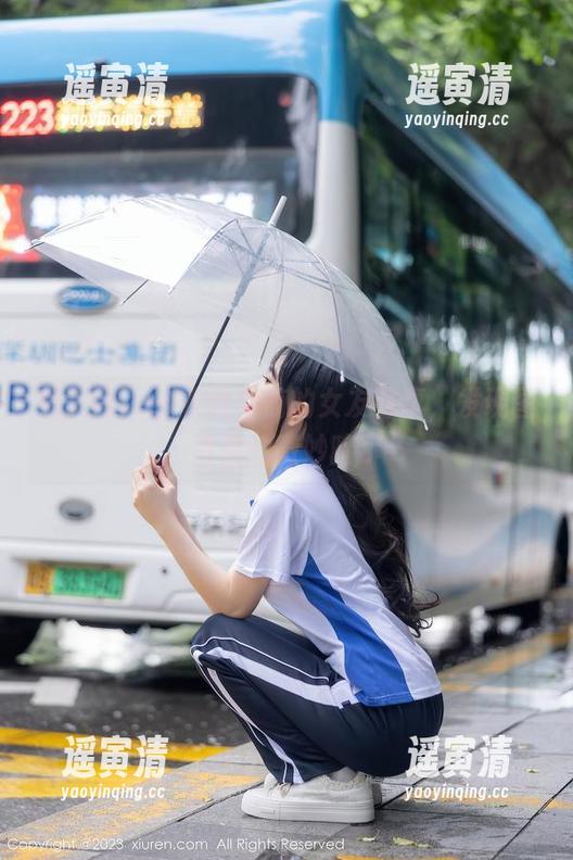 秀人网-顾乔楠 秀人网 - 翻看顾乔楠的女友写真,发现图片里的微妙暗示