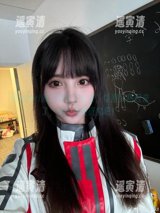 秋山AkI 秋山AkI新更新狂三合集,饭圈又热起来了,大家慢慢研究吧!