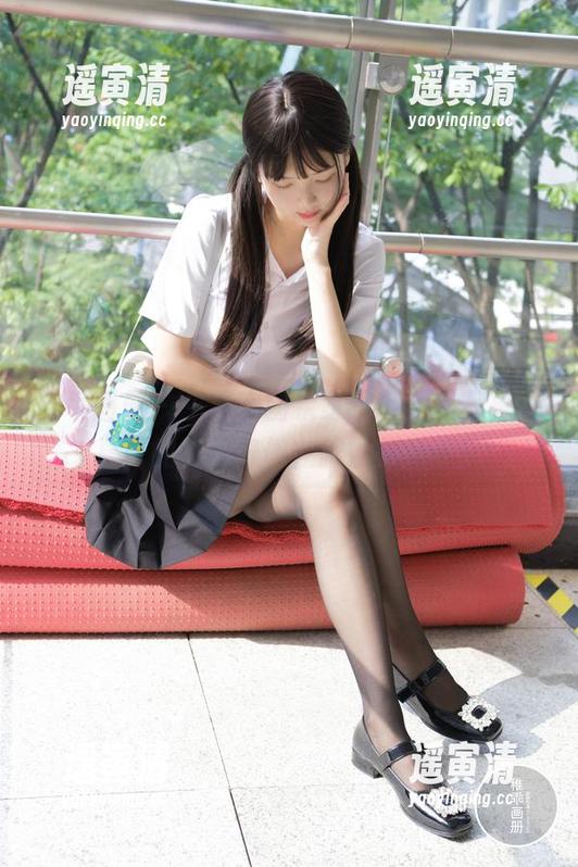 稚乖画册-生煎团团 稚乖画册 - 生煎团团亲身示范全套写真,夏日的光线好像在跟她打招呼!