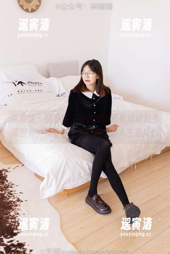 袜啵啵 - 别嫌弃，熊熊的斯凯奇运动鞋免费图册，可能会悄悄影响你的人生选择！