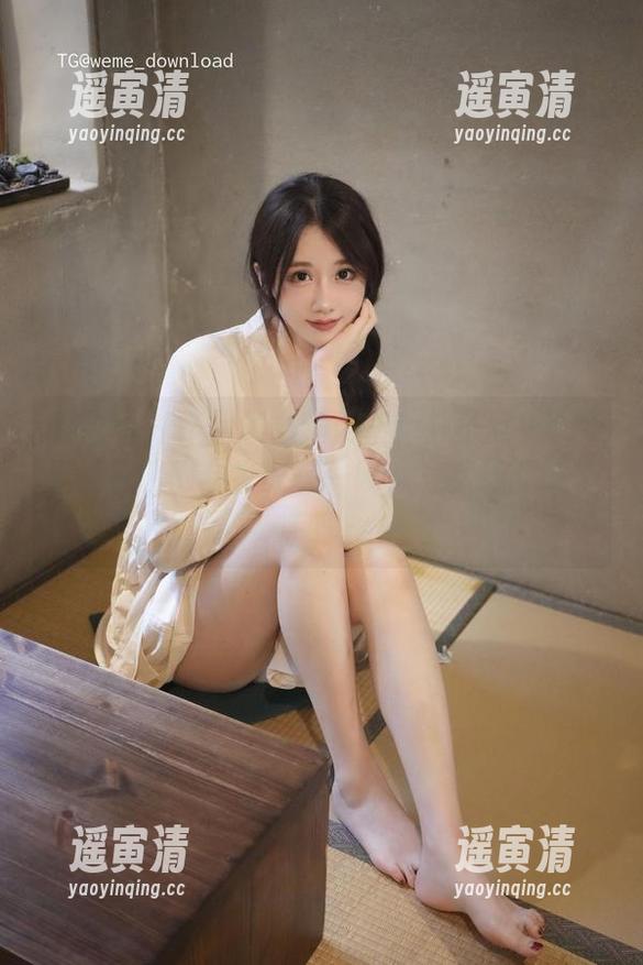 轩子巨2兔 微密圈 - 作品集最新更新!轩子巨2兔用酒红色迷倒众生的那一瞬,竟然让我忘了呼吸。