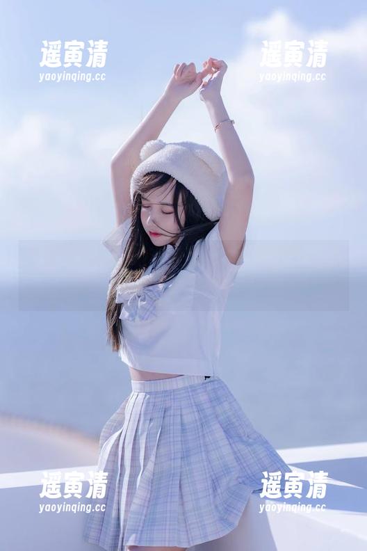 过期米线线 深邃与淡雅:过期米线线的高清少女作品,不自觉地陷入那种奇妙的氛围中。