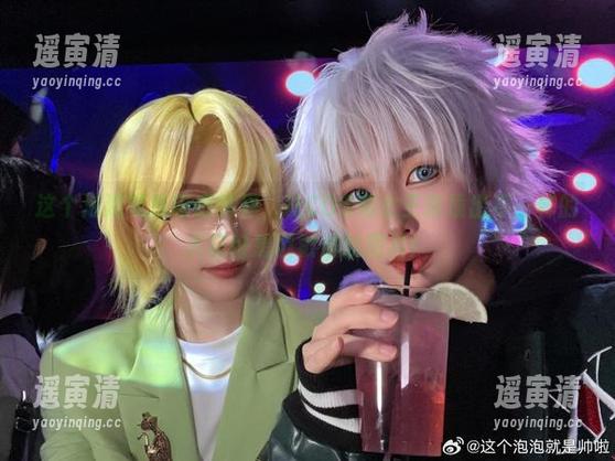 这个泡泡就是逊啦 这个泡泡就是逊啦跨界,让COS和女王碰撞出不一样的火花好想戳戳她的图片!