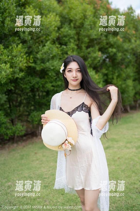 魅妍社-Nicole妮可 魅妍社 - Nicole妮可的制服美图,简单直接,一个图包送到家!