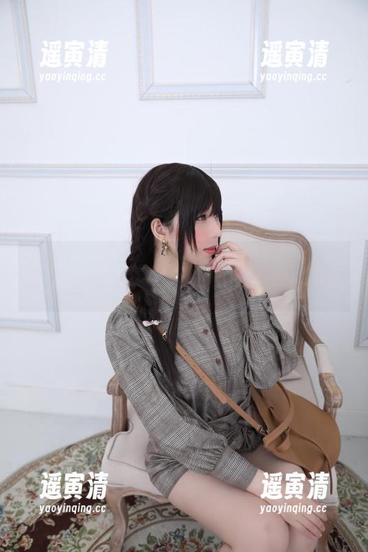 鹿野希 鹿野希——你的单马尾眼镜神,高清原图再一次提升了我的审美格调!